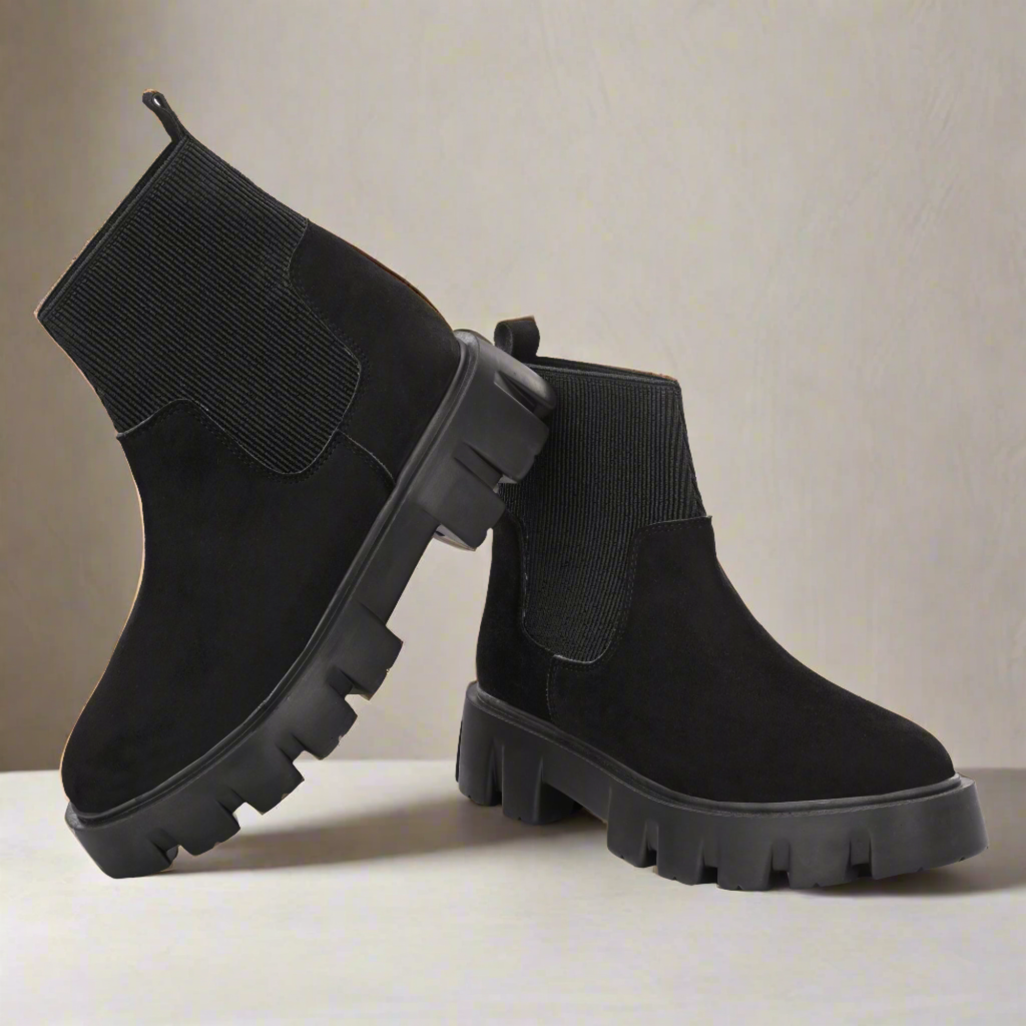 Attitudist Unisex Black Strachable Shaft High Heel Chelsea Boots