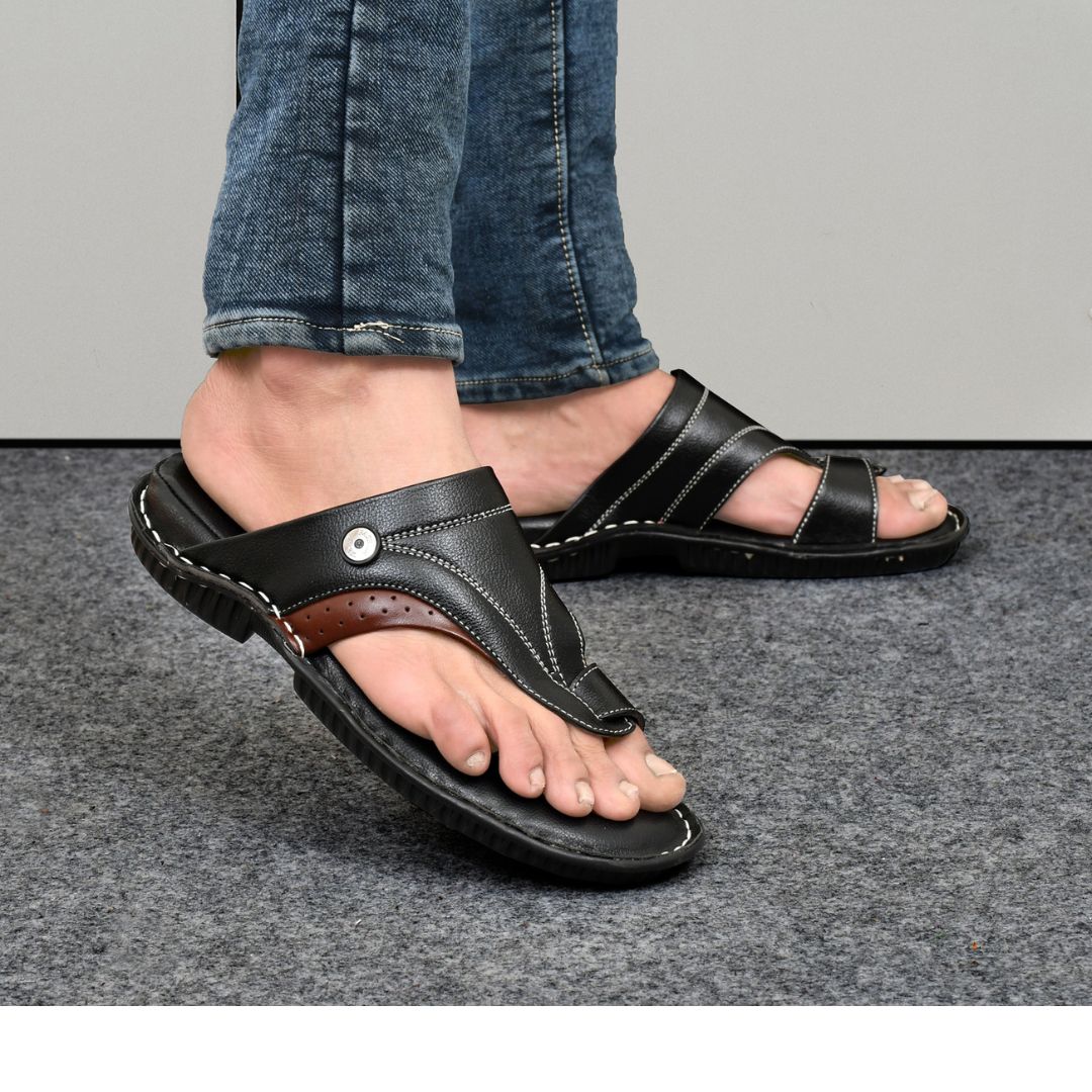 Buy Regal Brown Leather Thong Sandals Shoes for Men Online at Regal Shoes  |1274792